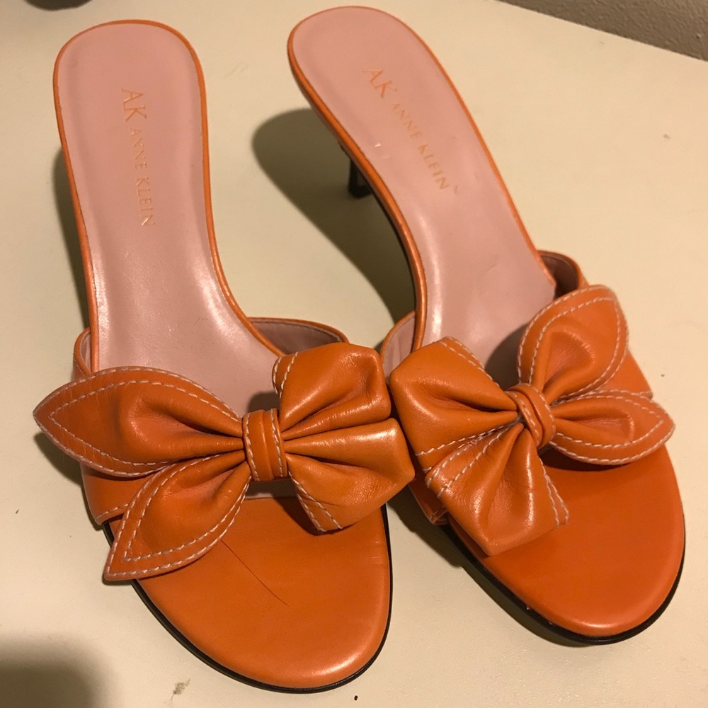 Anne Klein slide heels